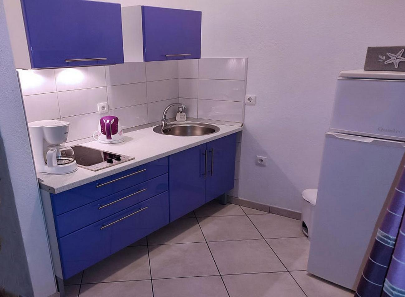 Apartments And Rooms By The Sea Tucepi, Makarska - 6058 ภายนอก รูปภาพ