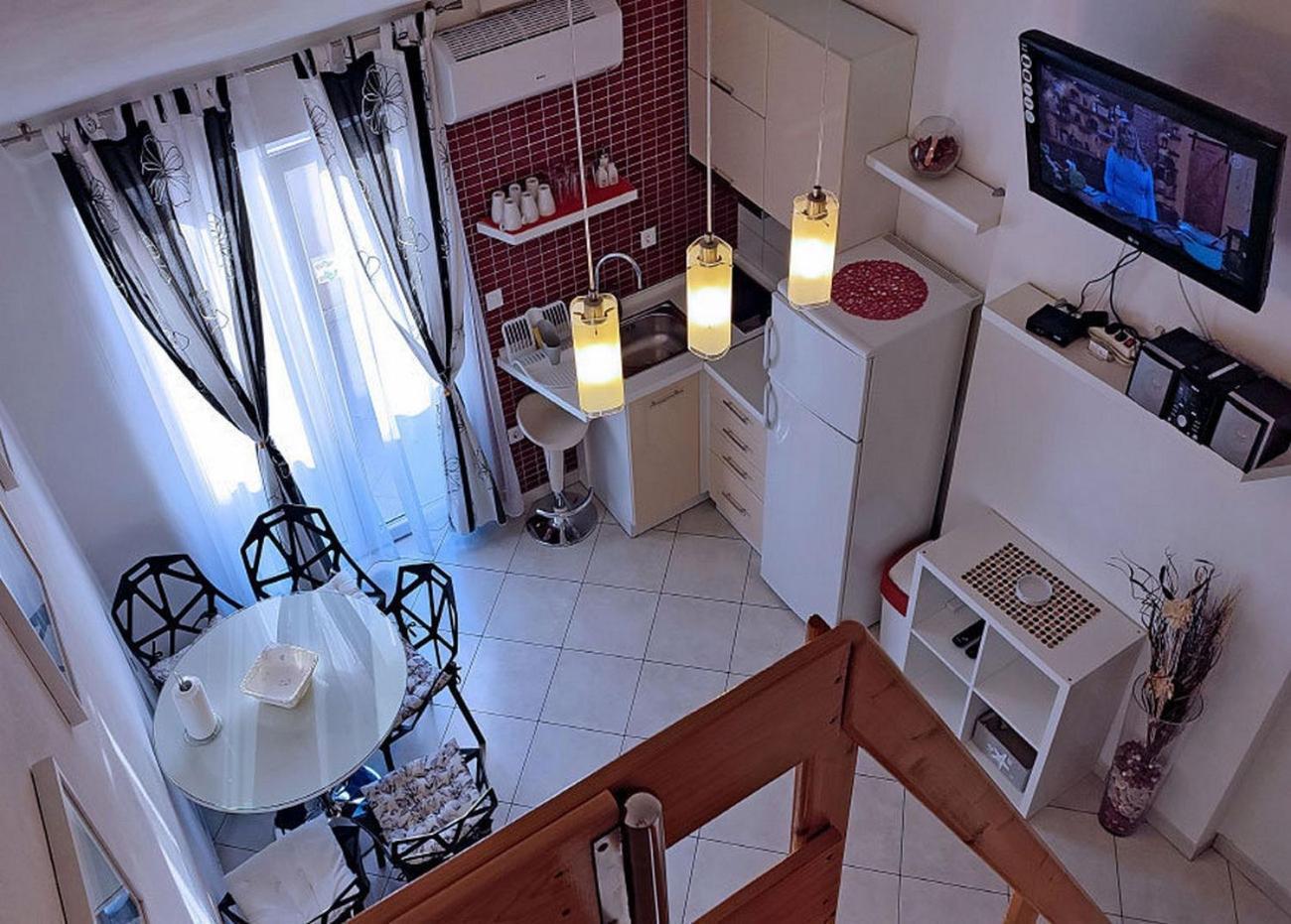 Apartments And Rooms By The Sea Tucepi, Makarska - 6058 ภายนอก รูปภาพ