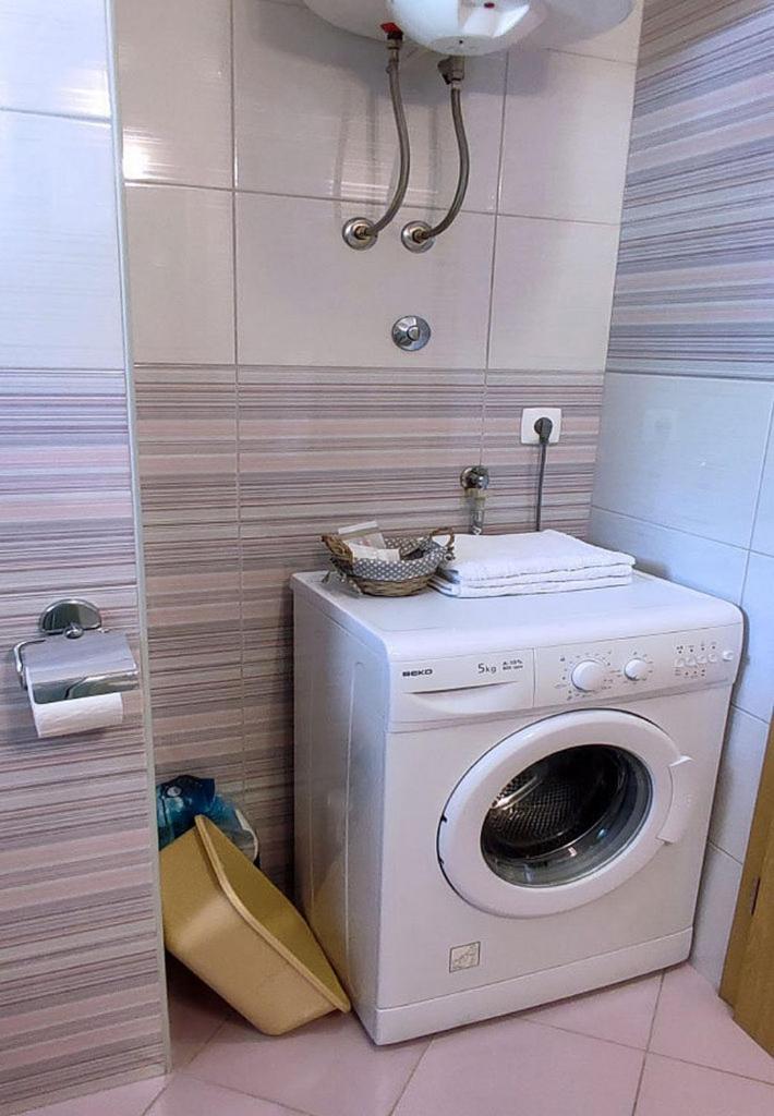 Apartments And Rooms By The Sea Tucepi, Makarska - 6058 ห้อง รูปภาพ