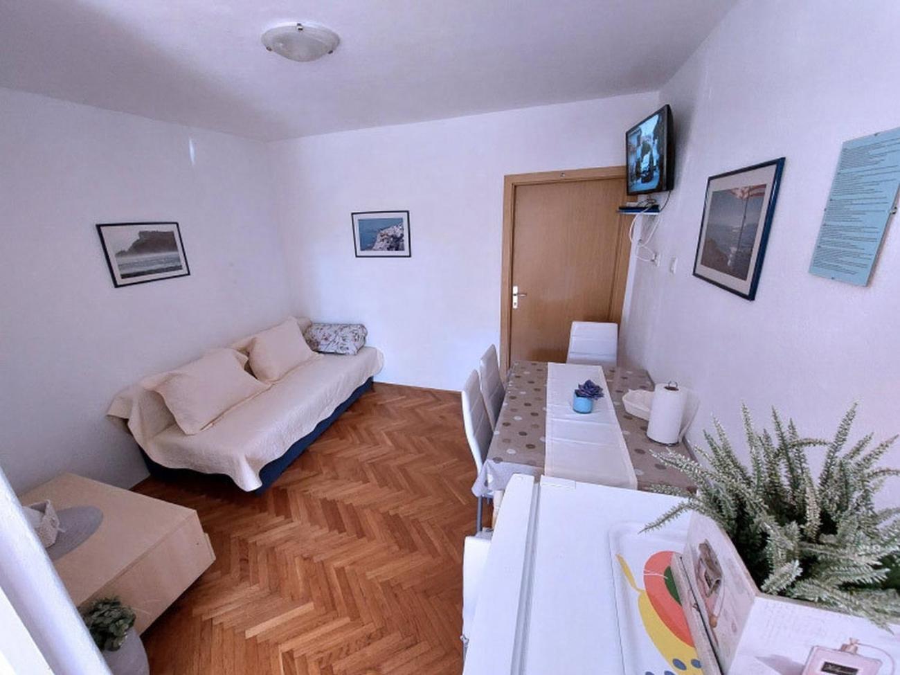 Apartments And Rooms By The Sea Tucepi, Makarska - 6058 ห้อง รูปภาพ